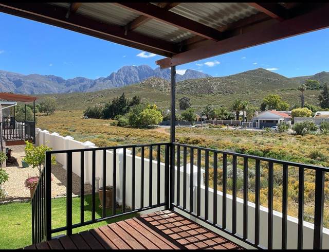 2 bed property to rent in VAN RIEBEECK PARK